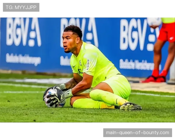 德国队门将位置突发变动鲍曼退队阿图博卢紧急入选备战国家队比赛